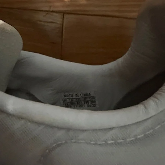 Y-3/Adidas Collab Men's Sneakers - Picture 3 of 4